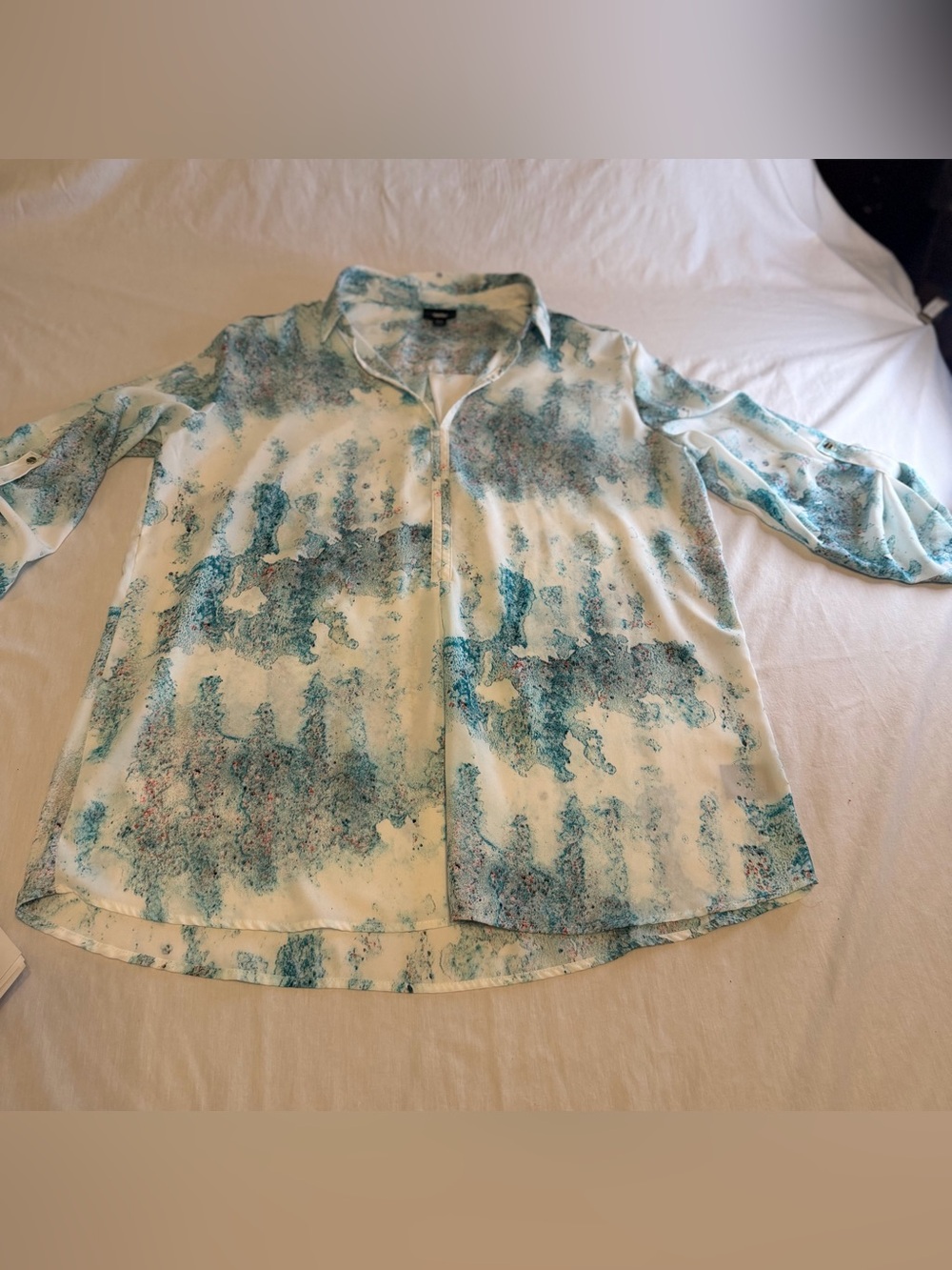 Mossimo women’s Watercolor Print Blouse - Teal, Coral, Black XL